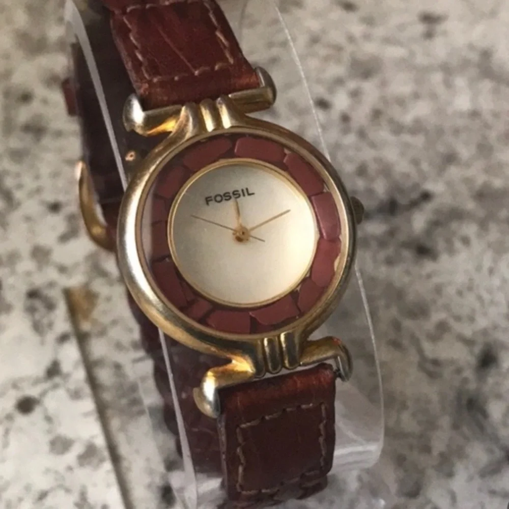 1992 RED STONE FOSSIL DR-2036